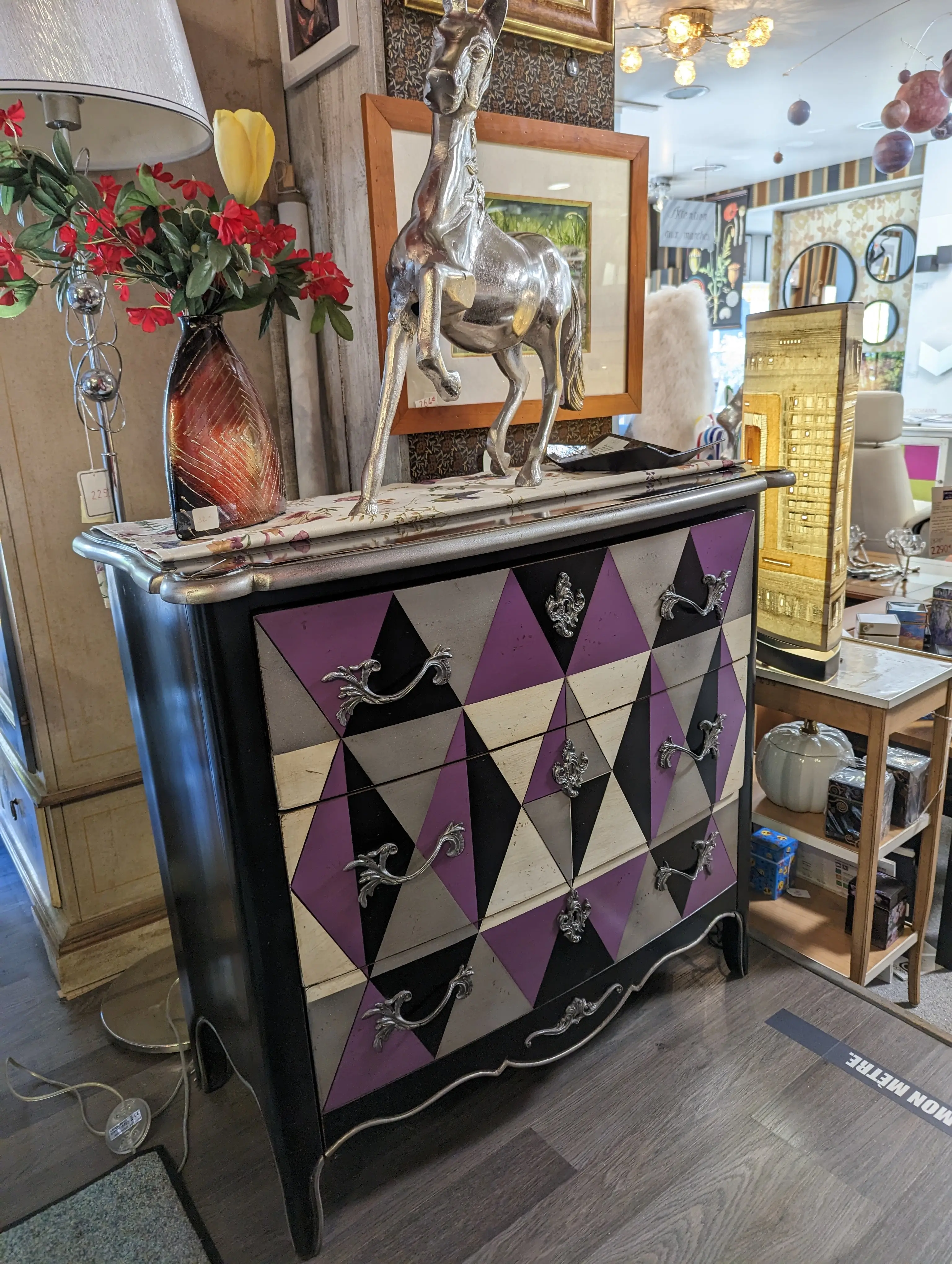Meuble classique chic 2